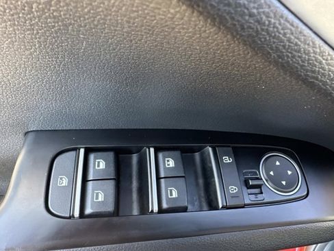 Used 2021 Kia Soul LX image 8