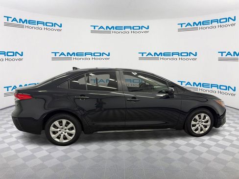 Used 2020 Toyota Corolla LE image 6