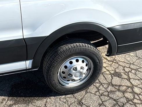 Certified 2024 Ford Transit 250 Low Roof AWD w/ Exterior Upgrade Package image 21