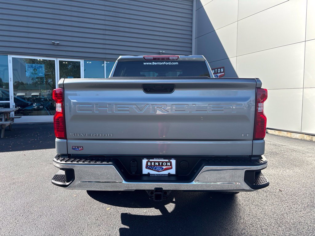 Used 2025 Chevrolet Silverado 1500 LT AWD/4WD image 7