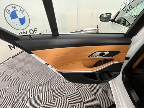 Used 2019 BMW 330i xDrive 330i xDrive w/ Convenience Package image 23