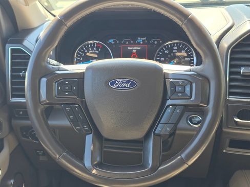 Used 2021 Ford Expedition Max Limited AWD/4WD image 19