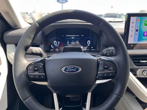 New 2026 Ford Explorer Platinum w/ LUX Leather Package AWD/4WD image 27