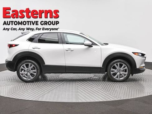 Used 2022 MAZDA CX-30 AWD 2.5 S w/ Select Package image 4