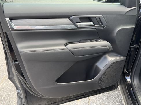 Used 2026 GMC Terrain Elevation FWD image 14
