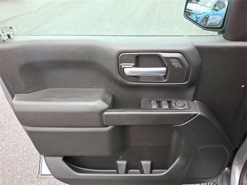 Used 2021 Chevrolet Silverado 1500 Custom image 11
