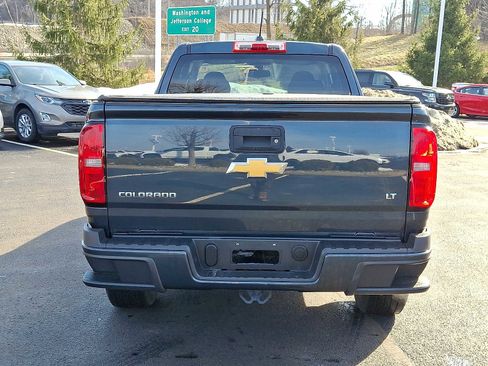 Used 2018 Chevrolet Colorado LT image 5