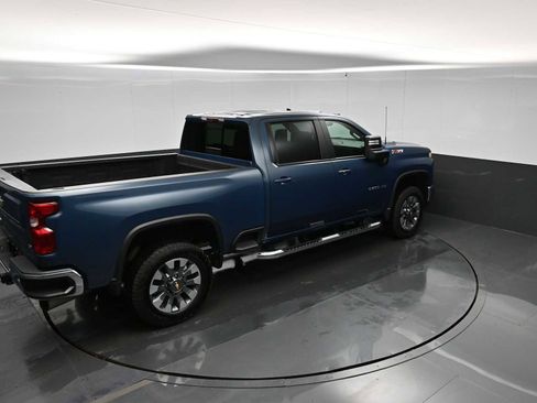 Used 2024 Chevrolet Silverado 2500 LT w/ All Star Edition AWD/4WD image 35