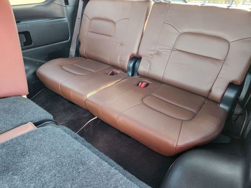 Used 2021 Toyota Land Cruiser image 36