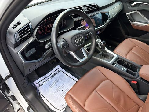 Used 2025 Audi Q3 2.0T Premium AWD/4WD image 25