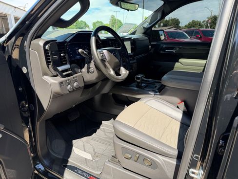 Used 2026 Chevrolet Silverado 1500 ZR2 AWD/4WD image 10