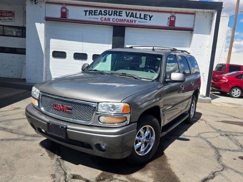 Used 2006 GMC Yukon Denali AWD/4WD image 1