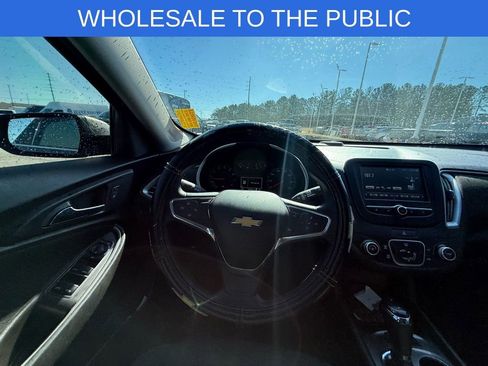 Used 2017 Chevrolet Malibu LS image 15