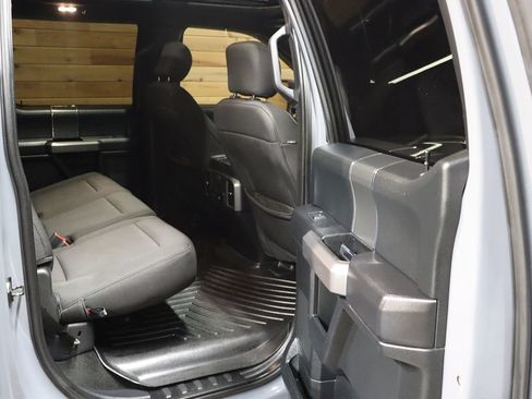 Used 2019 Ford F150 XLT w/ Equipment Group 302A Luxury AWD/4WD image 65