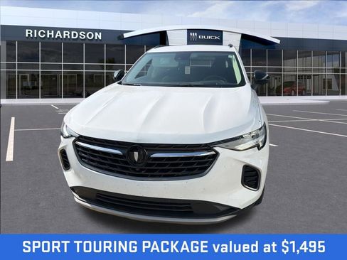 Used 2022 Buick Envision Essence w/ Technology Package I FWD image 3