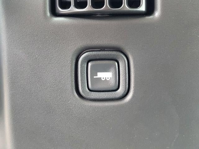 New 2026 GMC Savana 2500 w/ Driver Convenience Package RWD image 12