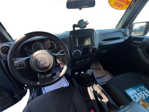 Used 2018 Jeep Wrangler Sport image 11