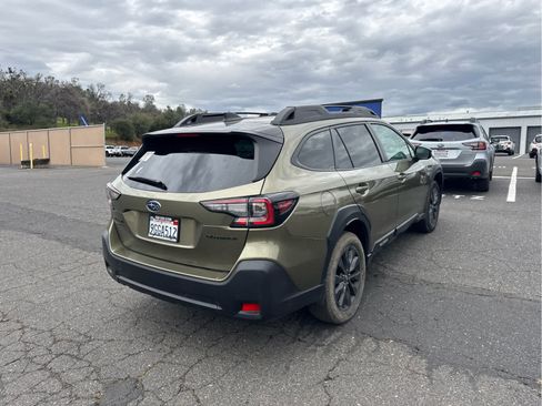 Used 2023 Subaru Outback Onyx Edition image 5