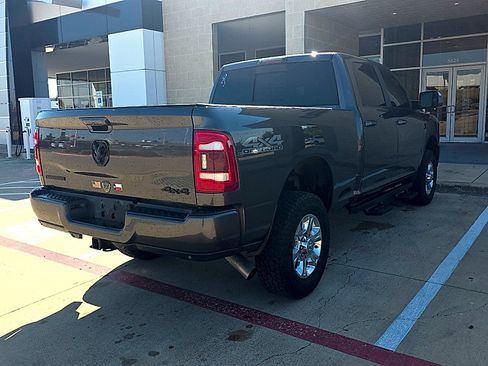 Used 2020 RAM 2500 Big Horn w/ Level 2 Equipment Group AWD/4WD image 8