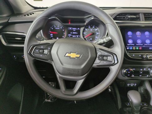 Used 2022 Chevrolet TrailBlazer LT w/ Convenience Package image 17