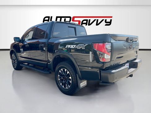 Used 2023 Nissan Titan PRO-4X w/ Pro-4x Convenience Package AWD/4WD image 5