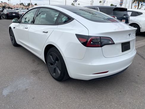 Used 2023 Tesla Model 3 Standard Range image 8