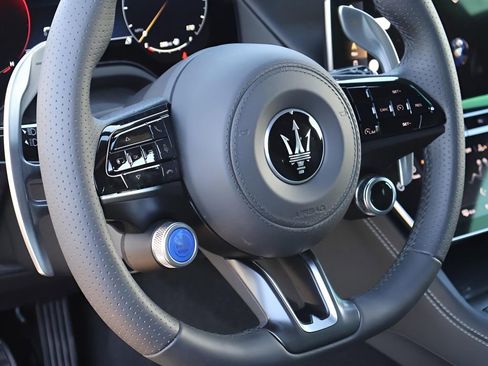 New 2025 Maserati Grecale GT AWD/4WD image 20