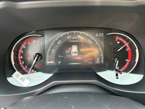 New 2025 Toyota RAV4 XLE image 27