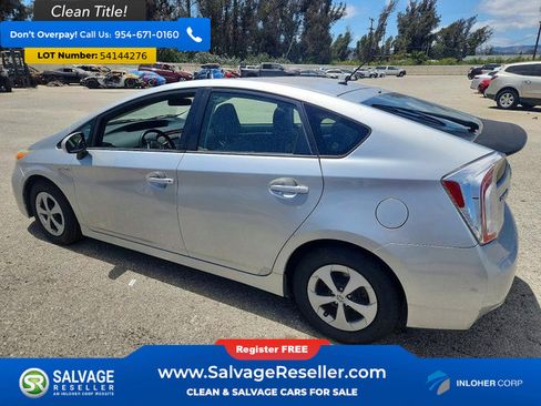 Used 2012 Toyota Prius Two FWD image 3