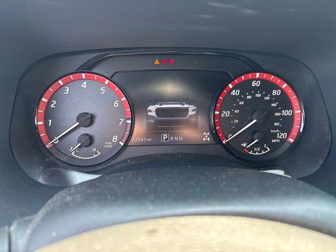 Used 2023 Nissan Frontier PRO-4X w/ Pro Convenience Package AWD/4WD image 8