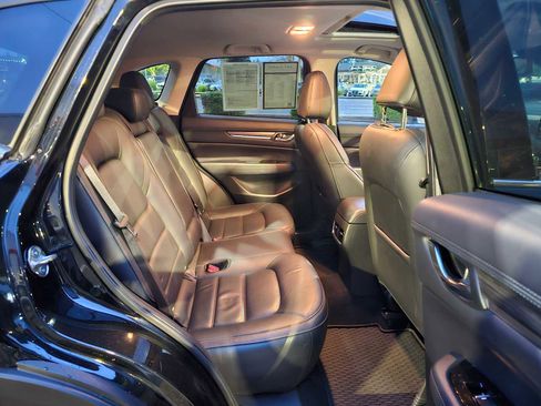 Used 2023 MAZDA CX-5 AWD 2.5 S w/ Premium Package image 12