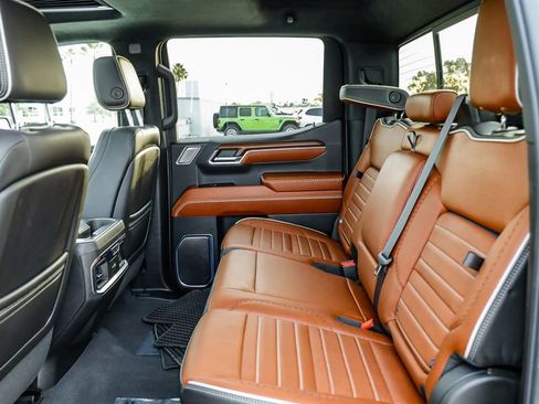 Used 2024 GMC Sierra 1500 Denali Ultimate image 22