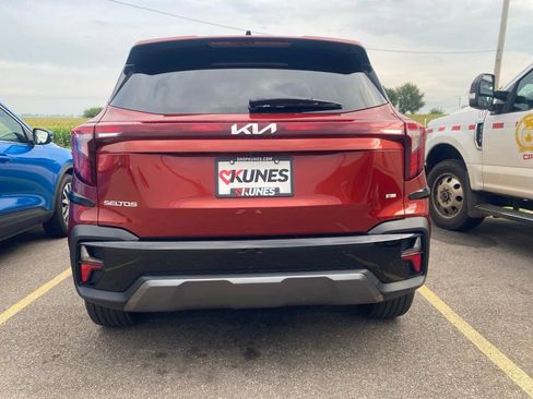 Used 2024 Kia Seltos X-Line AWD/4WD image 10