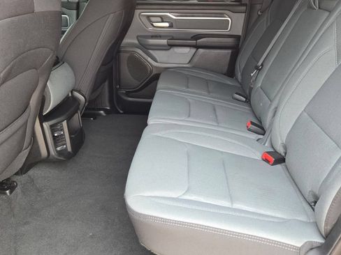 Used 2022 RAM 1500 Big Horn AWD/4WD image 17