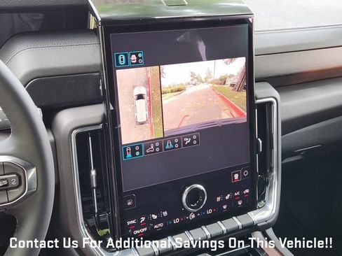 New 2026 GMC Yukon Denali AWD/4WD image 12