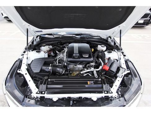 Certified 2026 Cadillac CT4 Premium Luxury RWD image 32