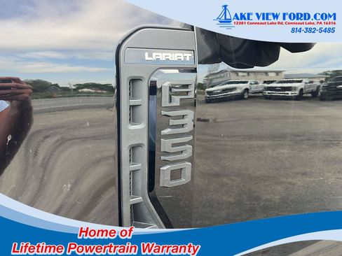 Used 2025 Ford F350 Lariat w/ Black Appearance Package AWD/4WD image 8