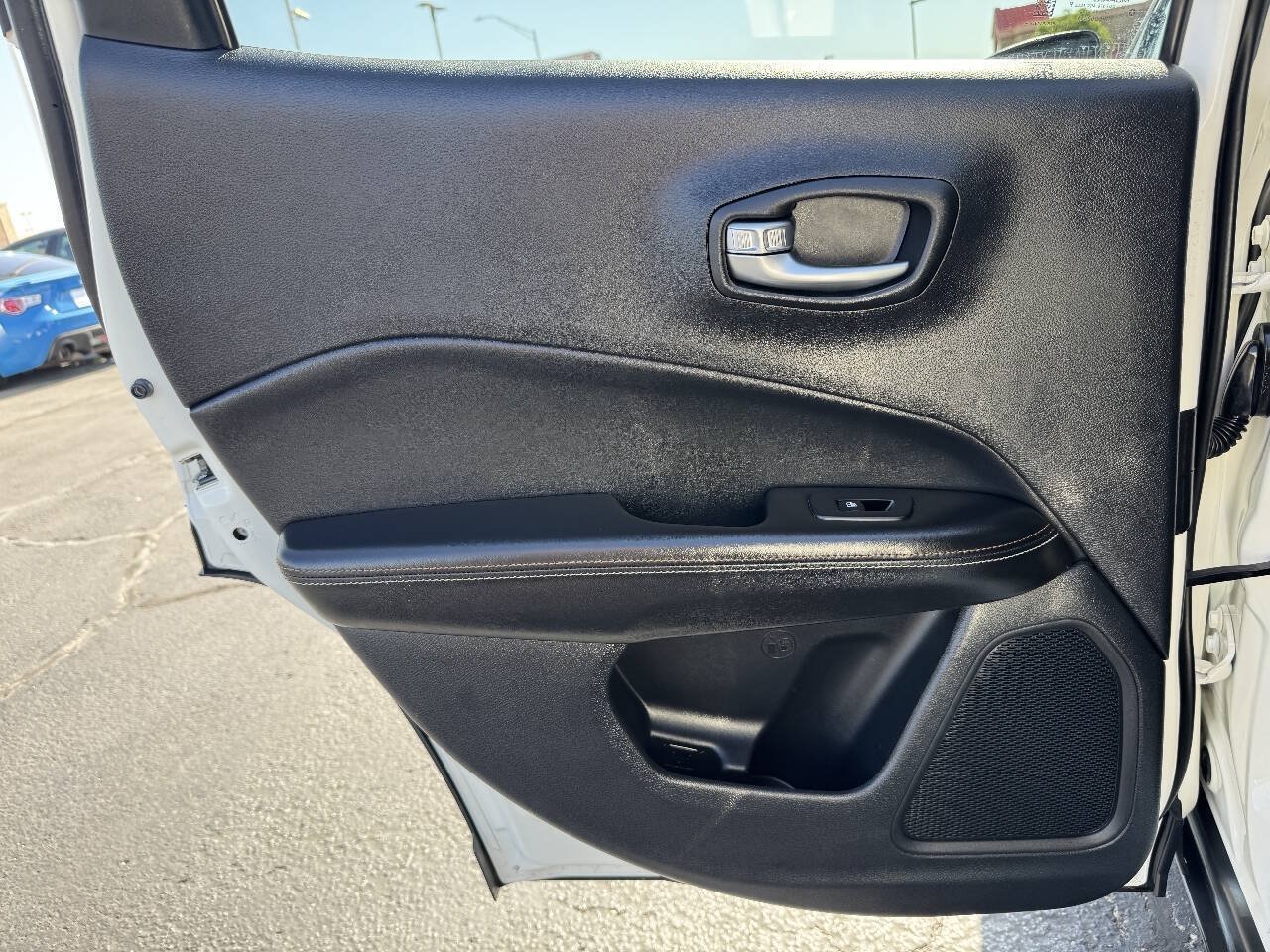 Used 2020 Jeep Compass Sport AWD/4WD image 17