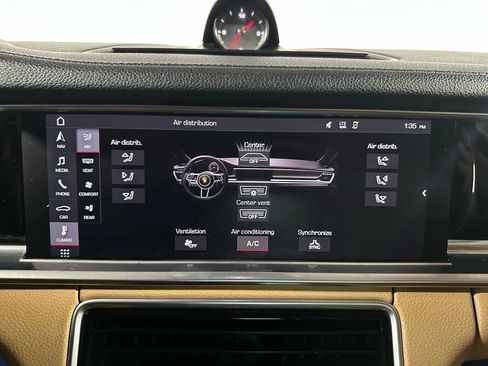 Used 2018 Porsche Panamera w/ Premium Package Plus image 28