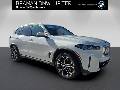 Certified 2024 BMW X5 sDrive40i w/ Premium Package RWD image 1