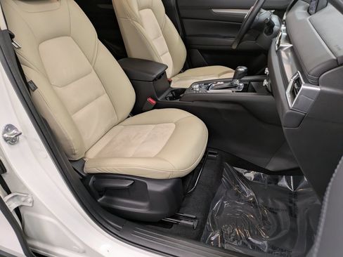 Used 2019 MAZDA CX-5 Touring image 28