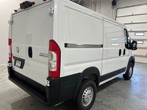 New 2025 RAM ProMaster 1500 w/ Convenience Group image 6