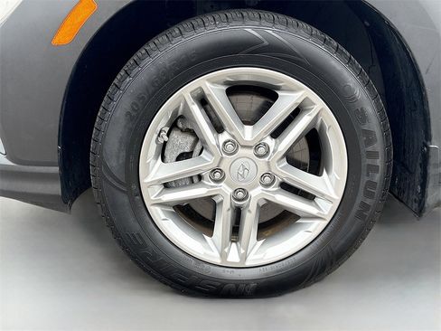 Used 2023 Hyundai Kona SE image 28