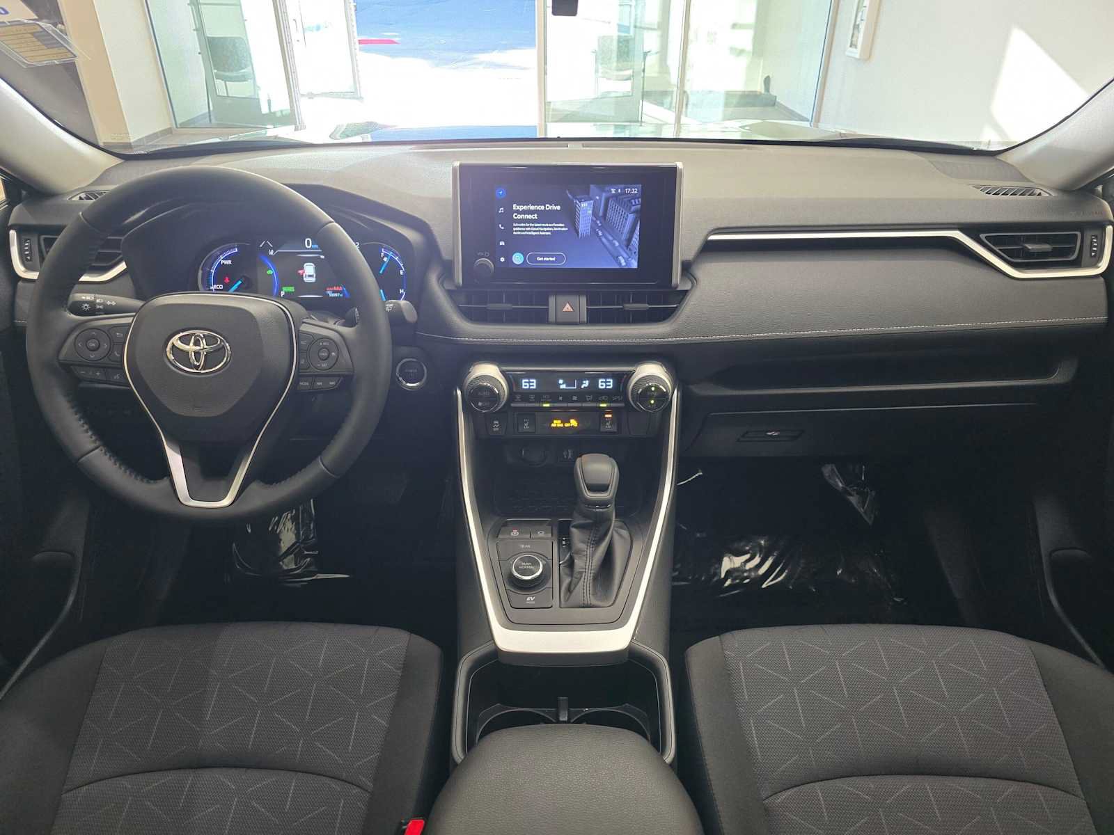 Certified 2025 Toyota RAV4 XLE w/ Convenience Package AWD/4WD image 10