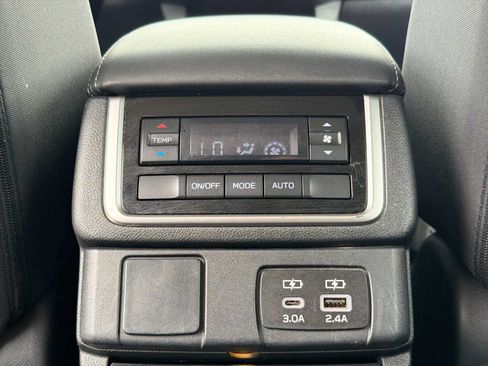Certified 2023 Subaru Ascent Premium w/ Convenience Package AWD/4WD image 30