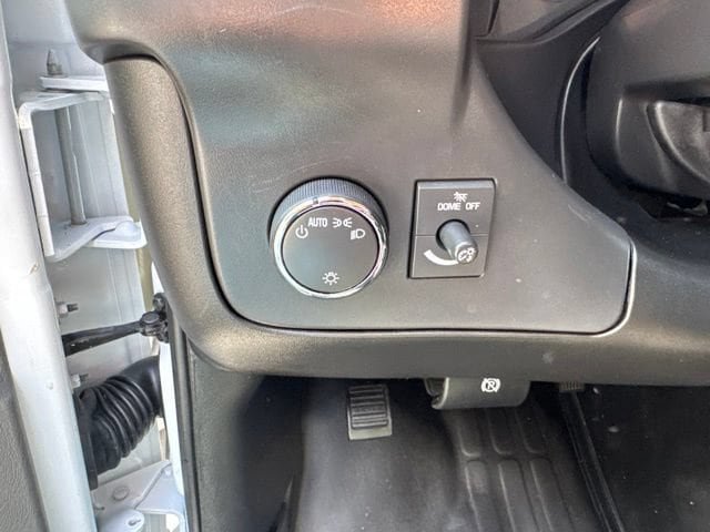 Used 2025 Chevrolet Express 2500 w/ Driver Convenience Package RWD image 15