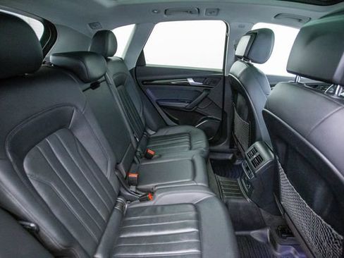 Used 2020 Audi Q5 2.0T Premium Plus w/ Premium Plus Package image 26