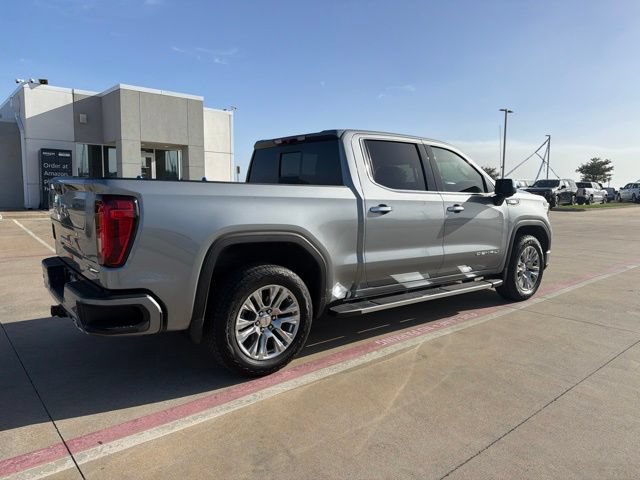 Used 2025 GMC Sierra 1500 Denali AWD/4WD image 4