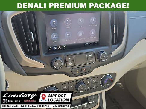 Used 2023 GMC Terrain Denali w/ Denali Premium Package AWD/4WD image 14