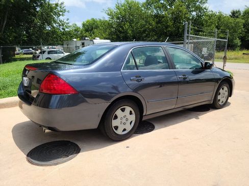 Used 2007 Honda Accord LX image 3